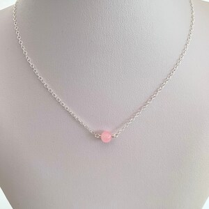 Rosenquarz Halskette, einzelne Perlenkette, minimale Sterling Silber kurze Halskette, rosa Halskette, Freundin Geschenk, Geschenk für Daugher, Schwester Bild 4