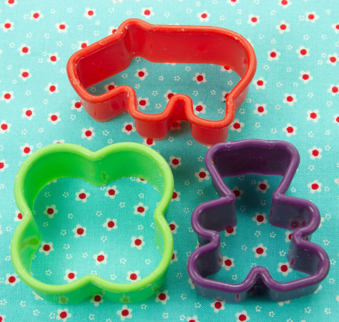 3 Pc. Kids Plastic Cookie Cutter Set Red Hippo Green Flower Purple Bear