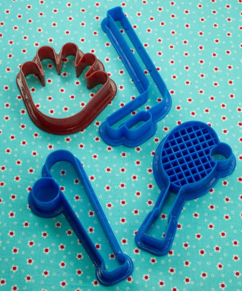Birthday Play Dough 1990/'s 4 Pc Tesco Sports Plastic Cookie Cutters