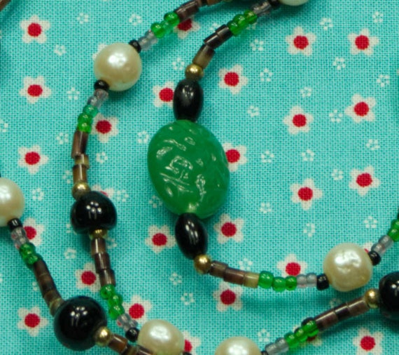 Collectable Faux Jade And Faux Pearl Beaded 30 In… - image 2