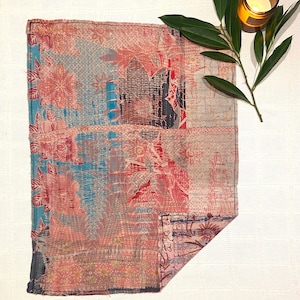 Authentieke kantha-handdoek: geüpcycled boho-huisdecoratie (21 x 28 inch)