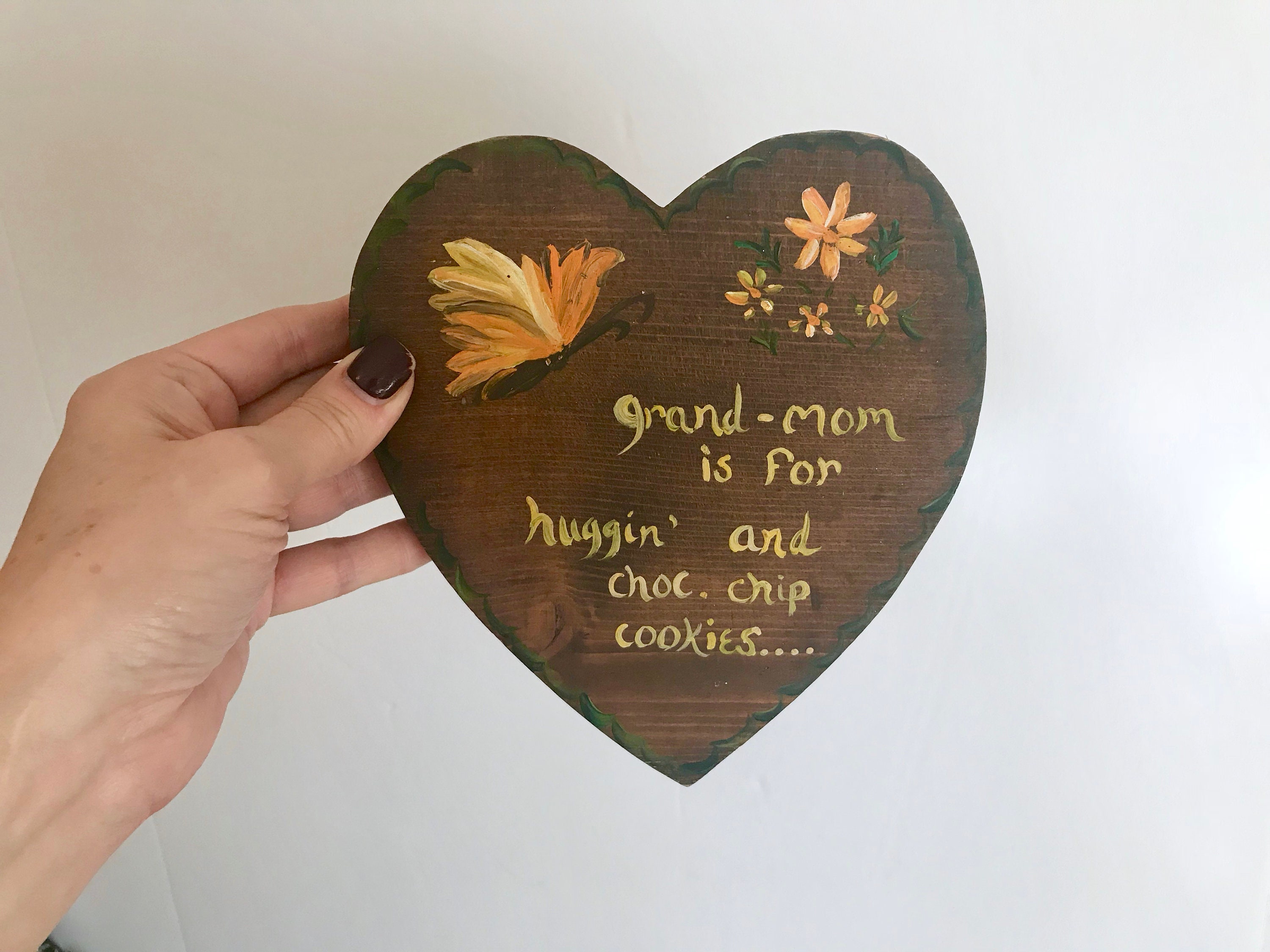 Vintage Wooden Heart Shaped Grandma Plaque Grand-mom is ...