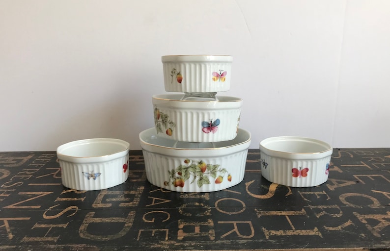 Five Lenwile-Ardalt Porcelain Oven Safe Butterflies /& Berries Mini Souffl\u00e9 Dishes Patterns 6970 and 6512 Japan individual souffl\u00e9