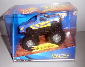 Hot Wheels THRASHER MONSTER JAM Trucks Rev N Go Power 2001 New In Package