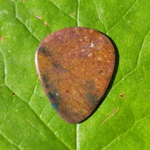 Gemstone guitar pick - standard 1.4 mm - Fancy jasper - P336