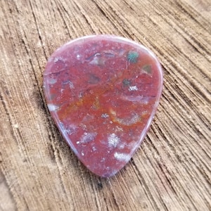 Fancy jasper stone guitar pick - standard, 2.0 mm - P1368