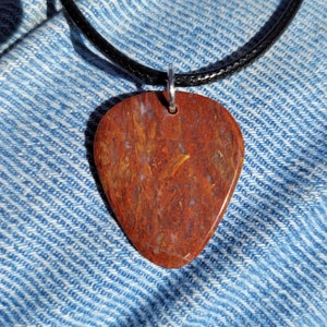 Maury mountain moss agate stone guitar pick necklace - P1483