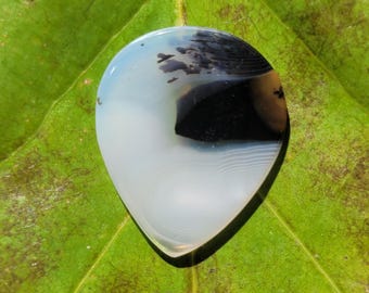 Mad River agaatsteen plectrum, druppelvormig, 2,1 mm - P1833