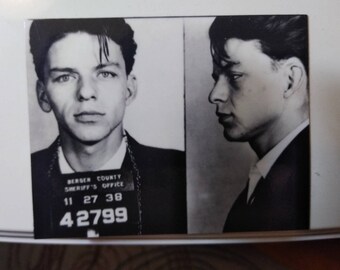 Frank Sinatra mugshot magnet