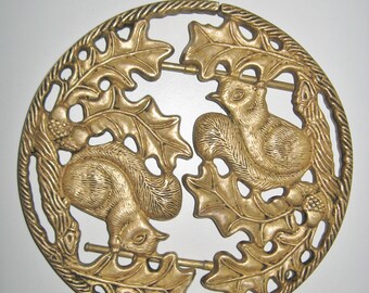 Brass Expandable Trivet, Squirrel Open Design, Vintage Brass Hot Plate