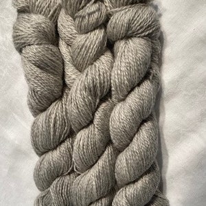 DK Weight 2-Ply 4 oz -Silver 70/30%  Gotland & Merino, Gotland yarn, Merino Yarn, Artisan Yarn, Non-SuperWash, Knit, Crochet, Felt 325 yds