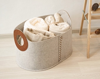 Large Basket for blankets, firewood, magazines, toys and scarfs or knitting materials / Strong log basket /  Felt + Vegan leather