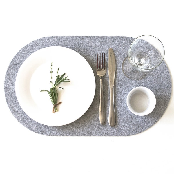 Set ovale placemats/tafelbeschermer/eettafelsets/ moderne vilten placemat/minimalistisch/tafelkleed