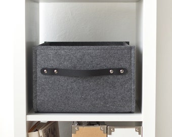 Set of 4 Bins with Leather Handles  / Felt Storage Bins / Home storage / Shelf Boxes / Possible in Custom Size