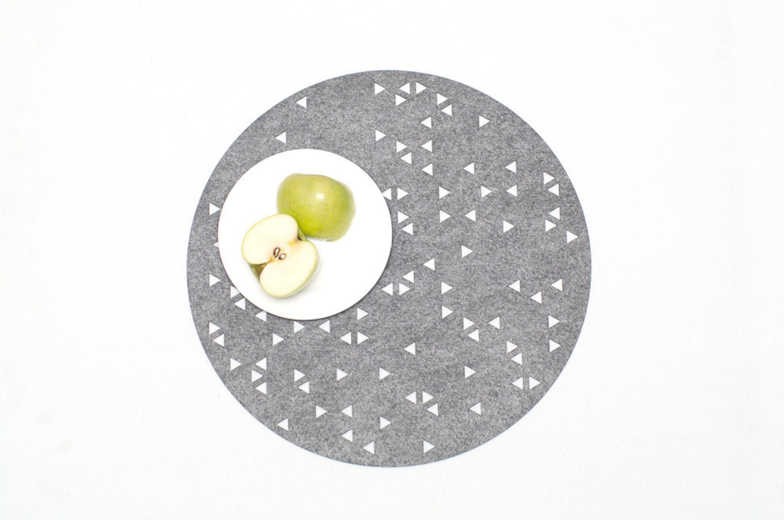 Set Round Placemats / Gray Placemat / Felt Placemat Etsy