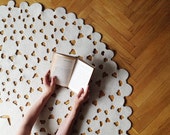Happy Sheep Rug / Round rug / Wool Felt Rug / Made to order  / D 3' / D 5'