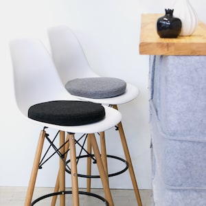 Set of Seat Cushions/ Round Chair Cushions/ Round Wool Pads/ Floor Pillows/ Wool Felt / 1" (2,5 cm) or 1,5" (4 cm) thick