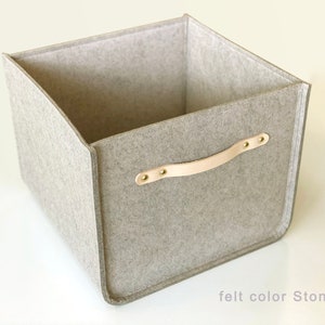 Large Storage Basket with Leather Handles / Felt Strong Storage Bin / Oatmeal Basket / Possible in Custom Size image 5