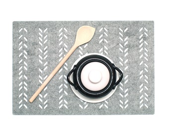 Gray Placemats / Sets / Rectangle Placemat / Felt Placemats / Modern Placemats / Table Mat / Geometric Mat