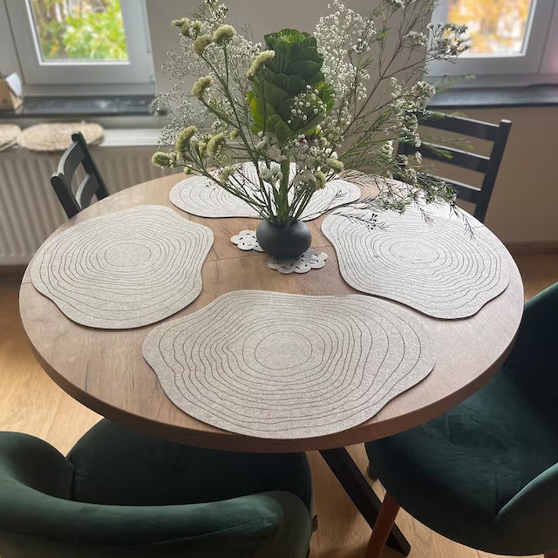 Set Modern Placemats/ Mountain Placemats/ Oval Felt Placemats/ Modern Placemat/ Minimalist Style/ Felt Table Cover