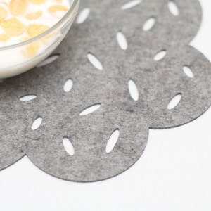 Set Placemats / Original Felt Placemat / Gray Cloud / Felt Nursery Table Mat / Placemats for kids image 4