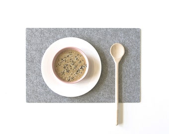 Rectangular Placemats / Felt Table Mats  / Dining Table Set / Minimalistic Placemats / Modern Table Mats / Felt Table Cover