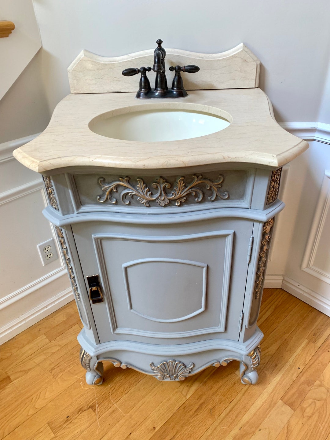 Soldvintage Bathroom Vanity With Sink and Faucet - Etsy