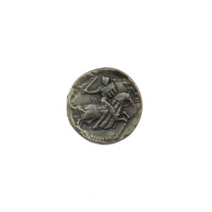 Set di 6 bottoni antichi in metallo con motivo di cavaliere a cavallo in rilievo, tono argento, peltro, bottoni antichi da collezione