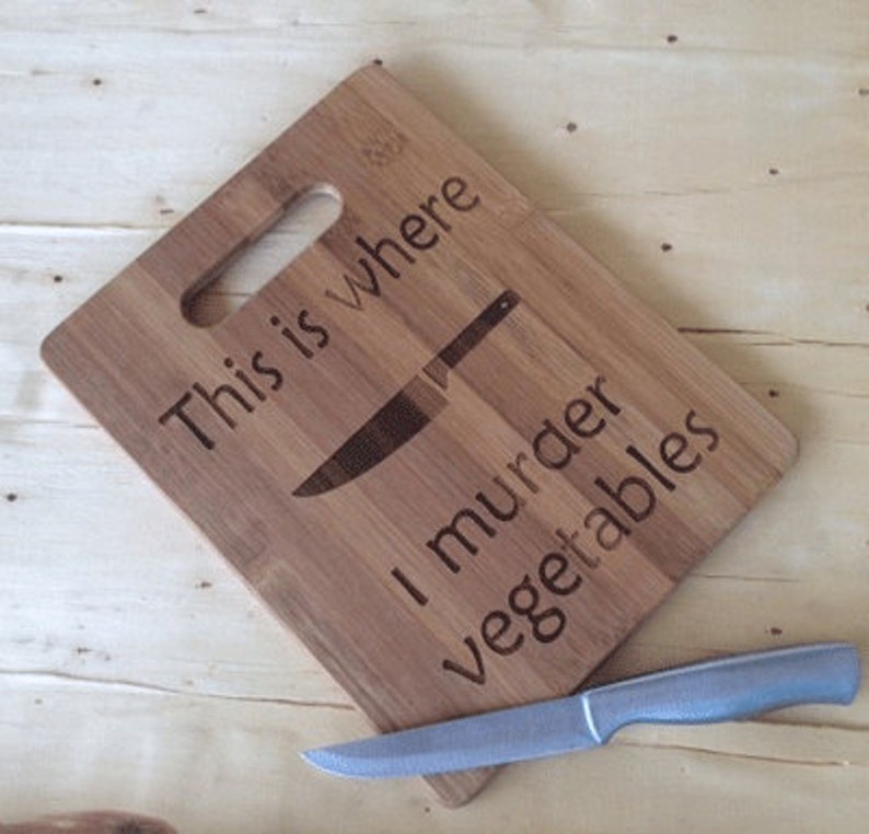 vegan gift, cutting board, vegetarian gift, bamboo cutting board, this is where I murder vegetables, funny cutting board zdjęcie 5