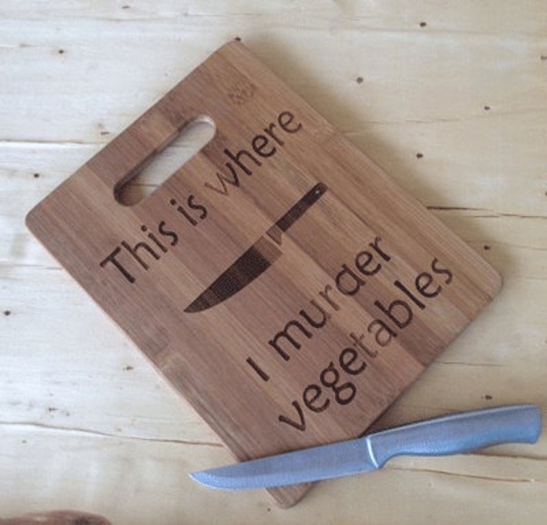 vegan gift, cutting board, vegetarian gift, bamboo cutting board, this is where I murder vegetables, funny cutting board 画像 5