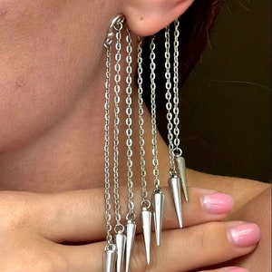Manchette d'oreille chaîne avec pointes en argent, fausse boucle d'oreille piercing longue, sans emballage percé, bijoux tendance, cadeau d'anniversaire inhabituel pour elle