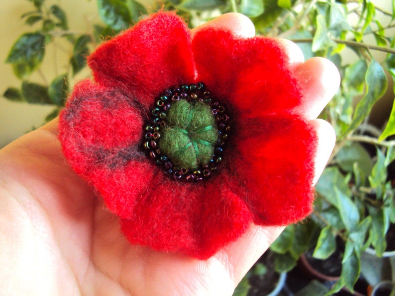 Red Flower Pin Brooch Felted Wool Flower Jewelry Floral Etsy