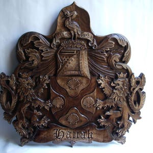 Coat of Arms Custom Family Crest Personalized Shield Wooden Emblem Wedding Wood Art Heraldic Hand Carved Name Crest Woodworking Woodcraft