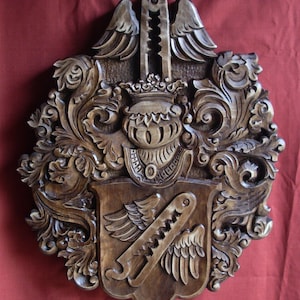 Custom Family Shield Coat of Arms Personalized Family Crest Wooden Emblem Wedding Wood Art Heraldic Hand Carved Name Woodworking Woodcraft
