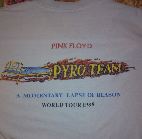 Original PINK FLOYD Vintage World Tour Tee Shirt,… - image 2