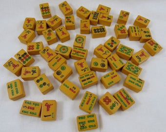 Lot of 51 "Chinese Bakelite" Mah Jong Mah Jongg Tiles