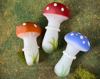 Functional Mushroom Pipe, handmade glass, made in USA, mushroomcore