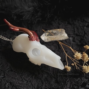Handmade Glass Buck Skull Pendant
