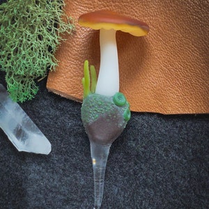 Fairy Garden Mushrooms Handmade Glass, aquarium or terrarium decor image 6