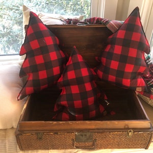 Farmhouse or Lodge Christmas Tree Pillow handmade from Red  Black Buffalo plaid cotton blend fabric Pillows stand  18 or 15” Free Shipping