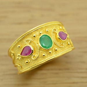 Vintage Inspired Rings,  Oval Emerald Ring, 14K Yellow Gold, Emerald Rings, Antique Style, Emerald Ruby, Alternative Engagement Rings