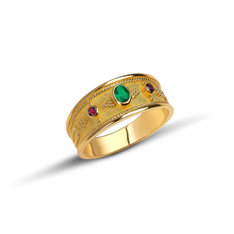 Bague en or jaune rubis émeraude naturelle, bague byzantine, bague byzantine en or 18 carats, bague en or massif de pierres précieuses, bague grecque, bijoux grecs image 4