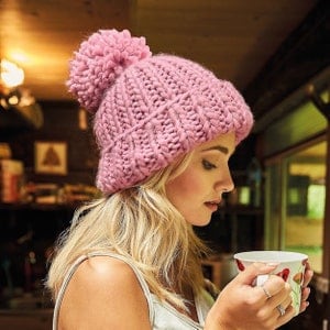 Oversized Chunky Knit Beanie. 2 Colours Bobble Hat Unisex