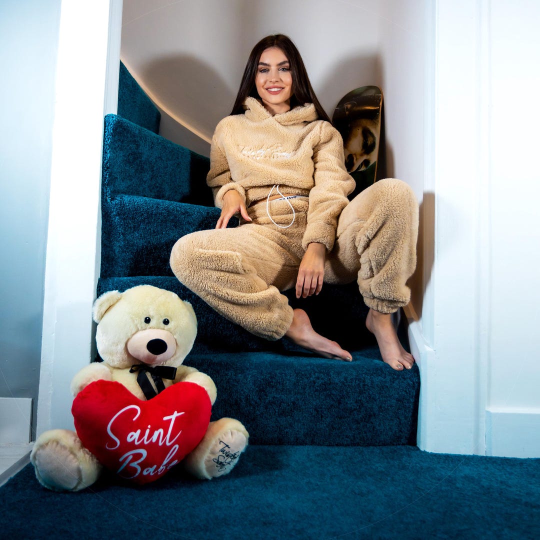 ★GLOWNY★TEDDY CONTRAST TRACKSUIT PANTS (MILK BEAR)★正規品 Women's Teddy Tracksuit. Fleece Cropped Hoodie or Joggers