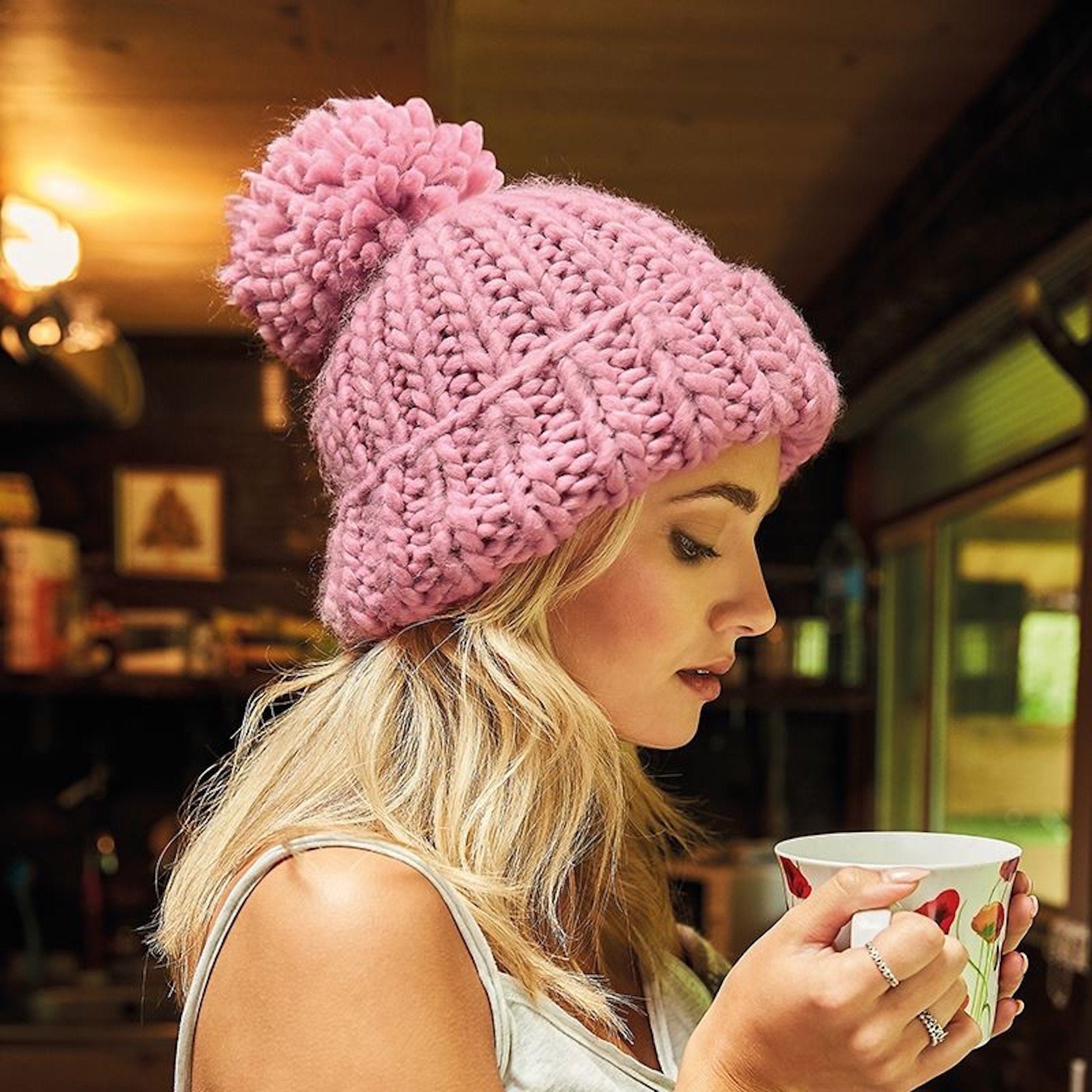 Oversized Chunky Knit Beanie. Bobble Hat Unisex Pink Navy Cream Hat Winter  Essential Cute Fashion Gifts Warm Cosy Chunky Yarn Luxury Pom Pom -   Canada