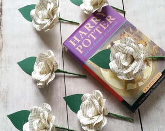 Book Paper Flower Buttonholes / Boutonnieres | You choose the book