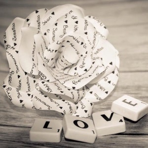 Paper Roses Messages Single Personalised Message Flower Paper Rose - Paper Flower ...