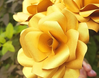 6 Gold Paper Roses: Handmade Pearlescent Party Decor