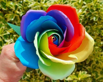 Rainbow Paper Rose / Flor con tallo / Regalos de San Valentín / Flores de boda / Aniversario de papel