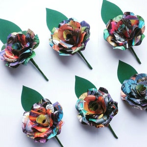 9 x Comic Book Buttonhole / Boutonniere with Green Leaf - Comic Paper Flower Roses
